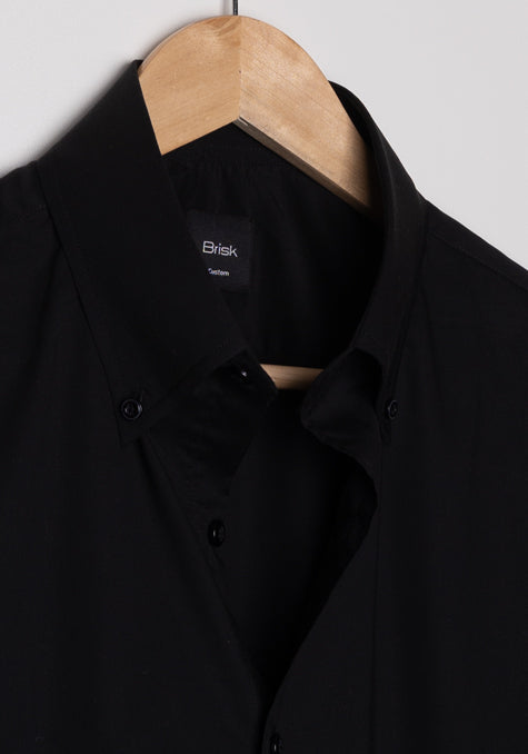 BLACK LIGHTWEIGHT HIGH COLLAR BUTTON DOWN SHIRT – Brisk Pakistan